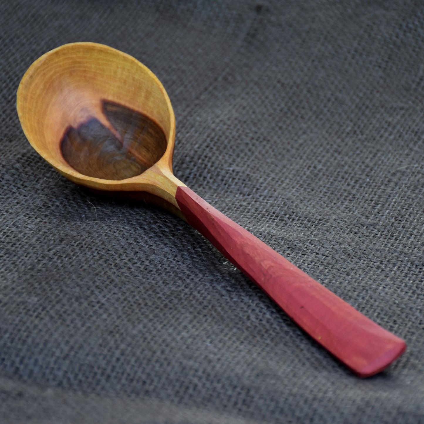 Circular Serving Spoon - Barn Red