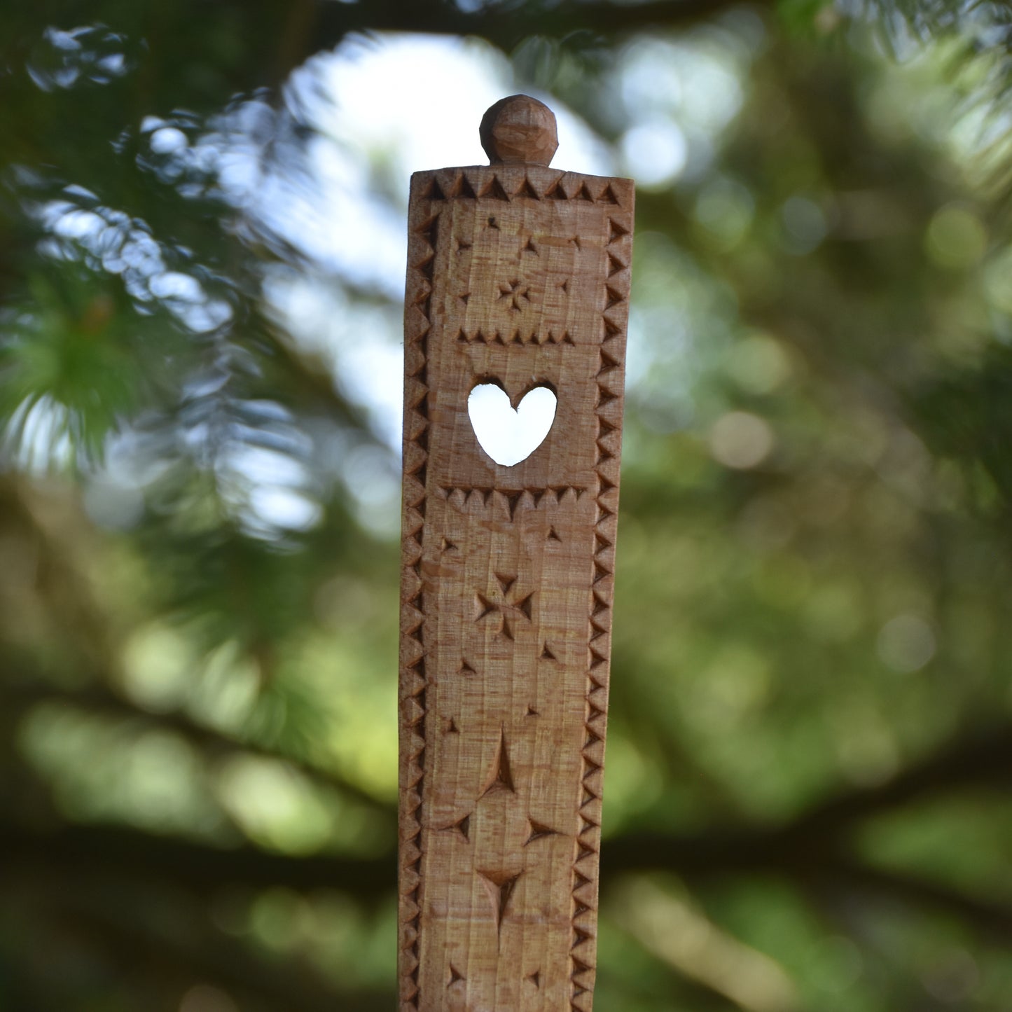Pair of Love Spoons ~ Folk Art Pattern