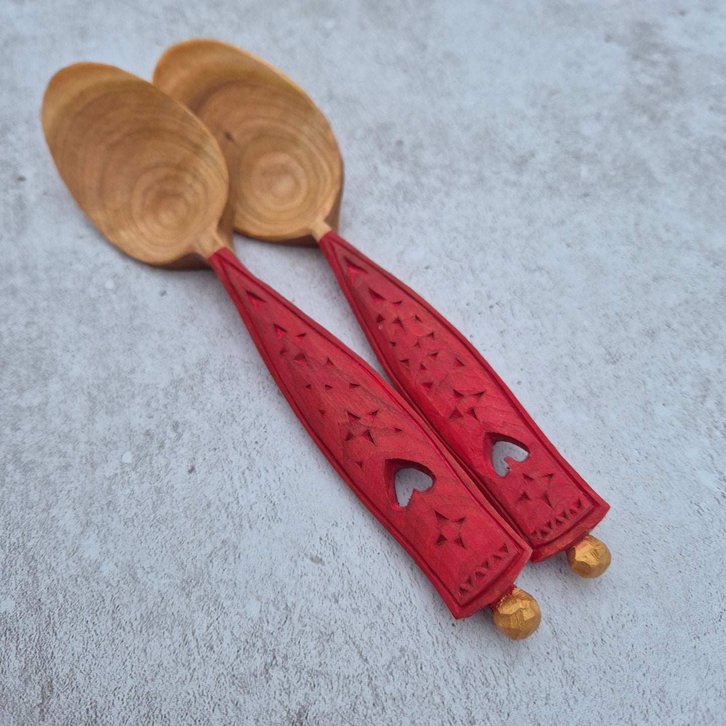 Pair of Love Spoons ~ Chipcarved Folk Pattern