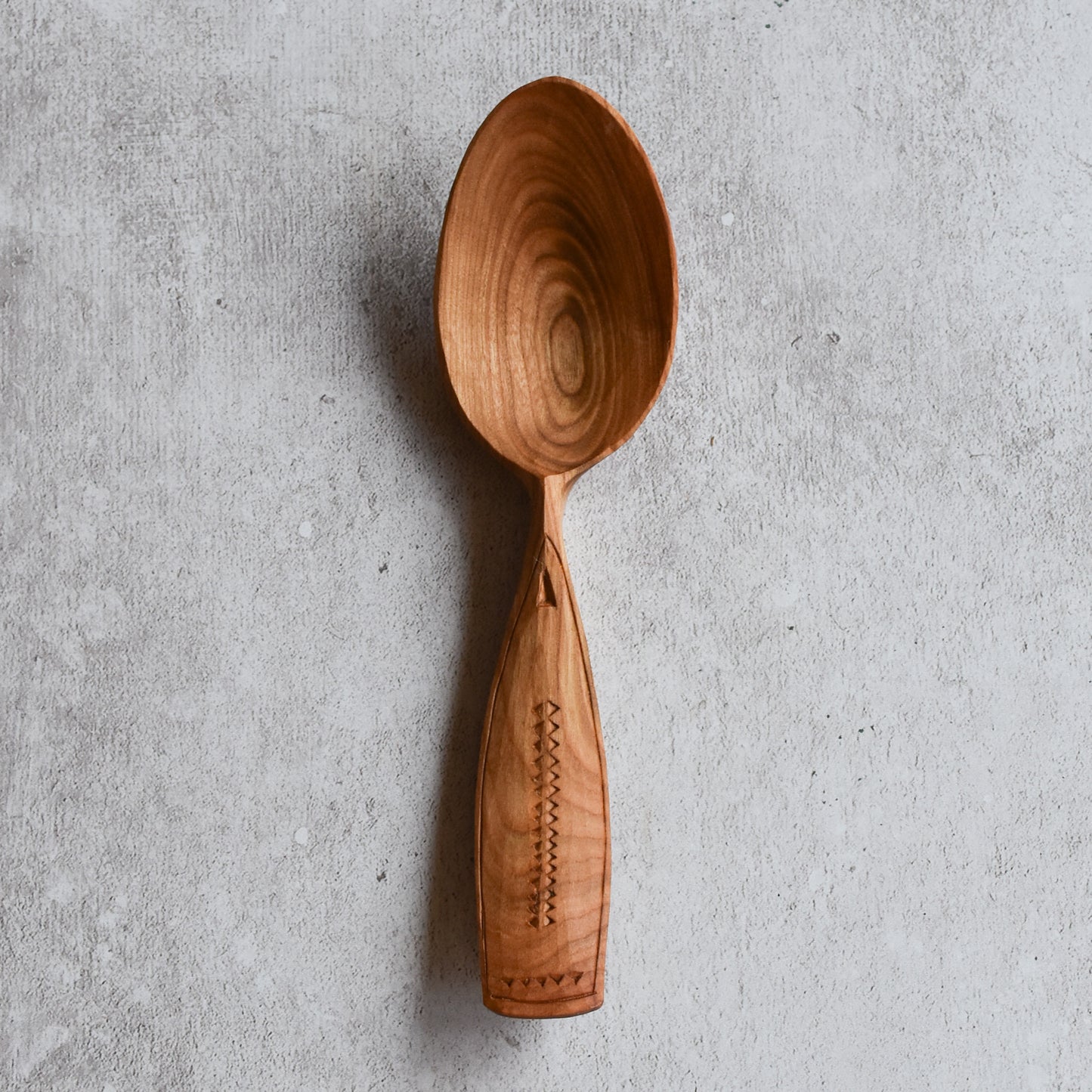 Chipcarved Eating Spoon ~ Cherry