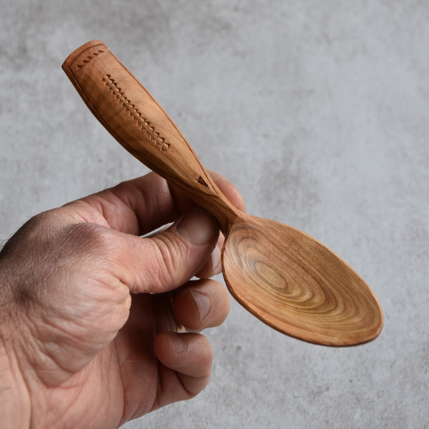 Chipcarved Eating Spoon ~ Cherry