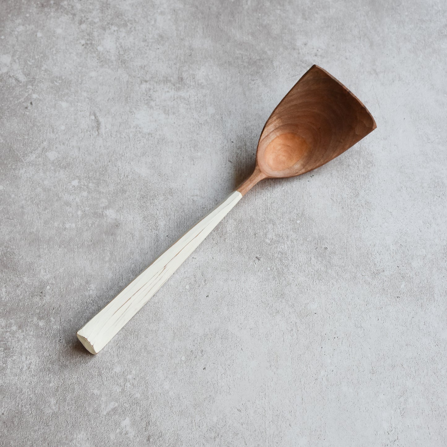 Asymmetric Serving Spoon ~ White