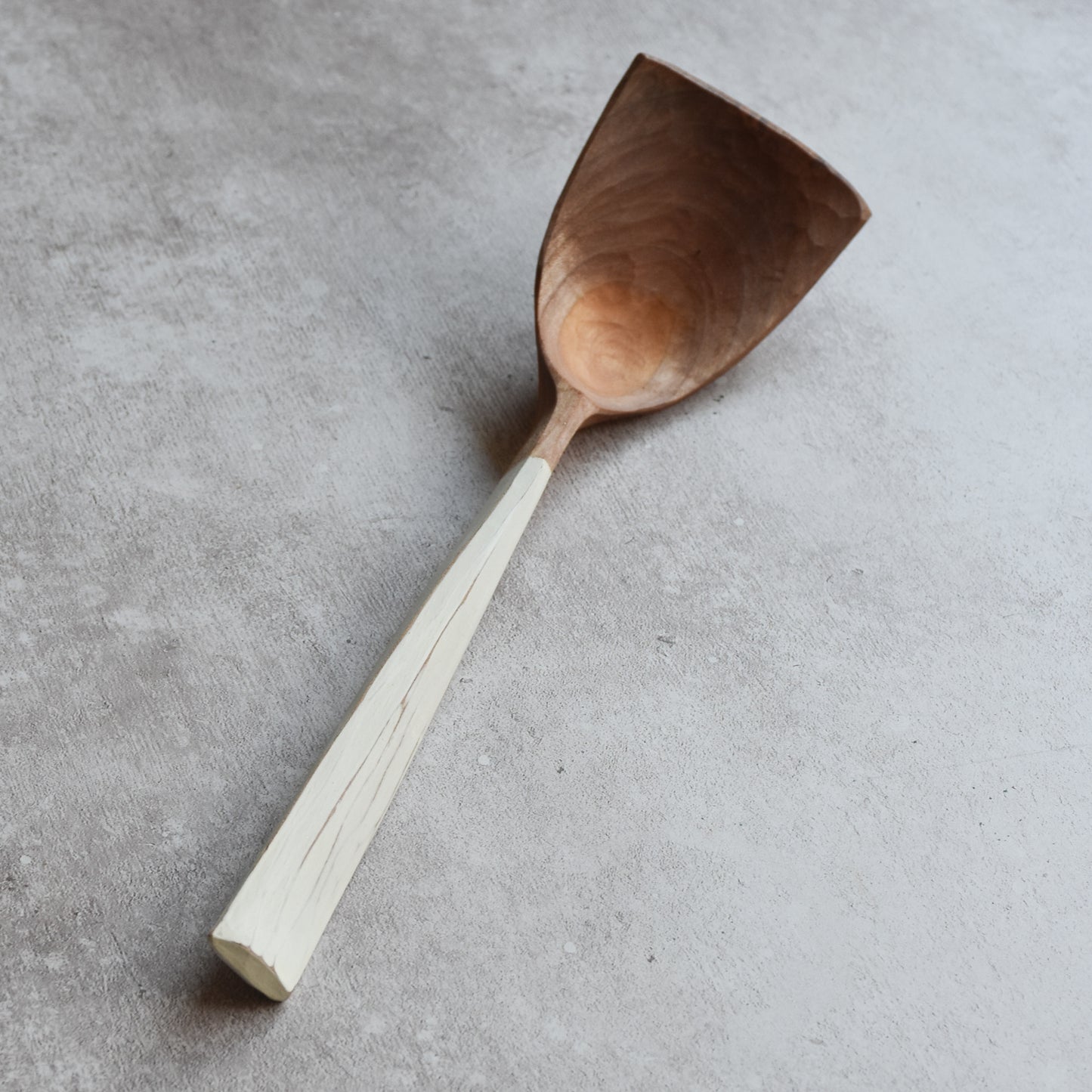 Asymmetric Serving Spoon ~ White