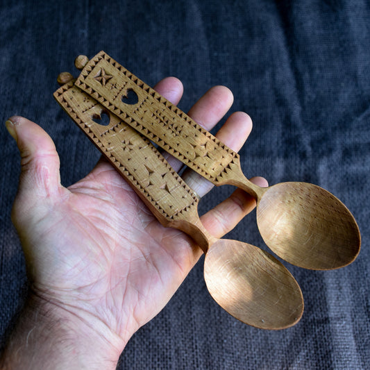 Pair of Love Spoons ~ Folk Art Pattern