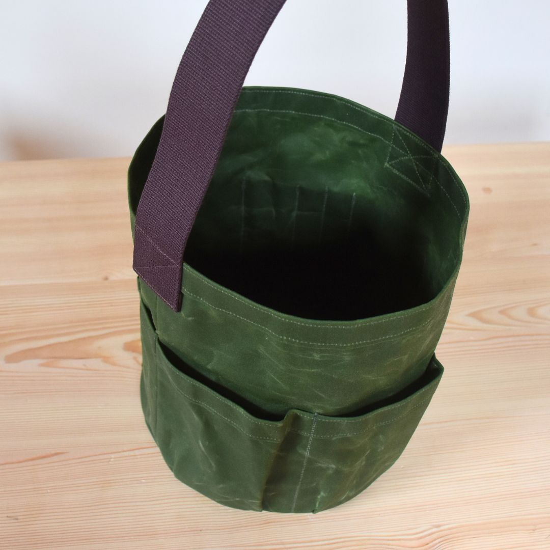 Waxed Canvas Tool Bag 4.0 ~ Lemongrass Green