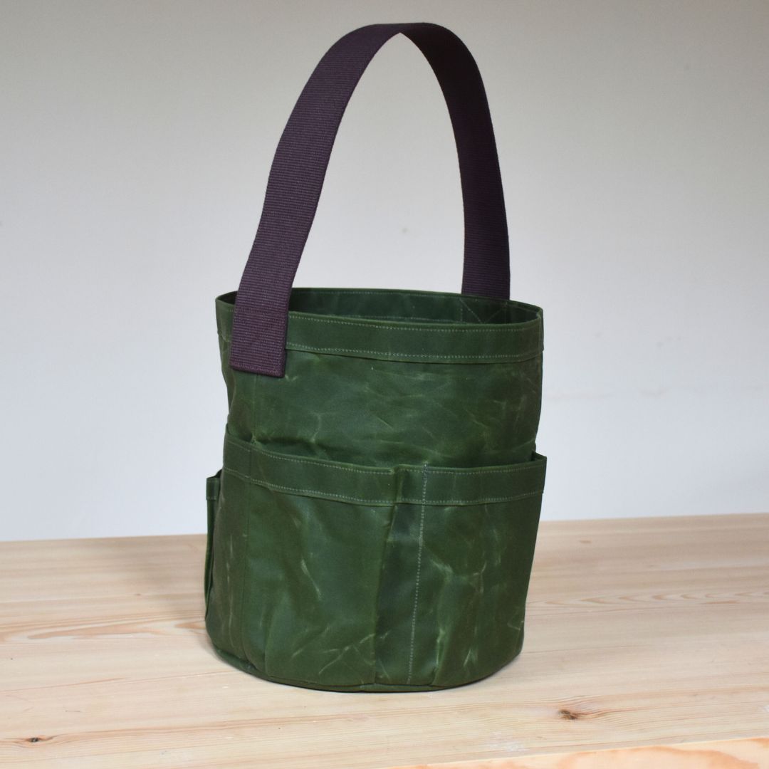 Waxed Canvas Tool Bag 4.0 ~ Lemongrass Green