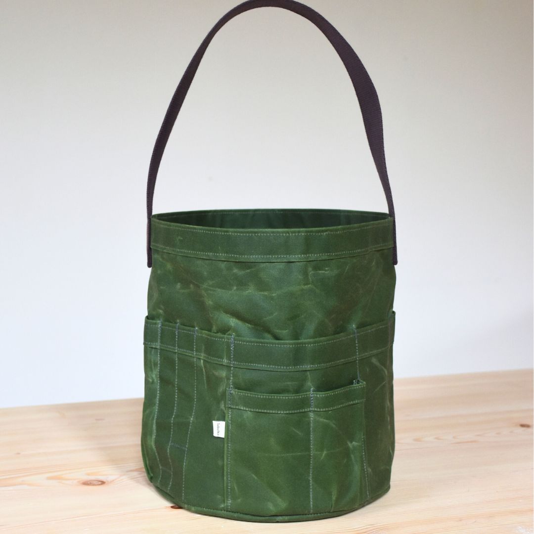 Waxed Canvas Tool Bag 4.0 ~ Lemongrass Green